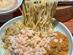 -裕兴记•蟹黄面馆(人民广场店)