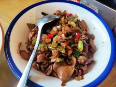 酸辣鸡杂-湘阁里辣(南岭购物广场店)