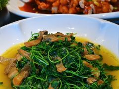 -老北门·苏帮菜·湖景包间(月光码头店)