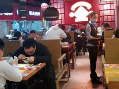 大堂-怪噜范·老贵阳街头名小吃(鸿通城店)