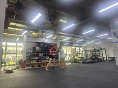 -FIGHTMAN格斗俱乐部(长宁临空店)