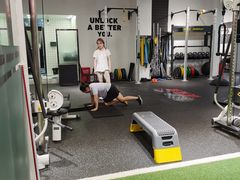 -汗水空间私教健身连锁(SM广场店)