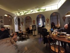 -来龙里 精致 东南亚餐室(万象城店)