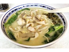 -明呈黄鱼面馆(斜土路店)