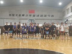 -梦想之巅·青少年篮球·羽毛球·培训中心(西站店)