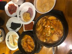 -万兴佳烤肉·长白山老味道(东岸里店)