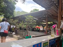 -满記土窑烧鷄波浪山莊