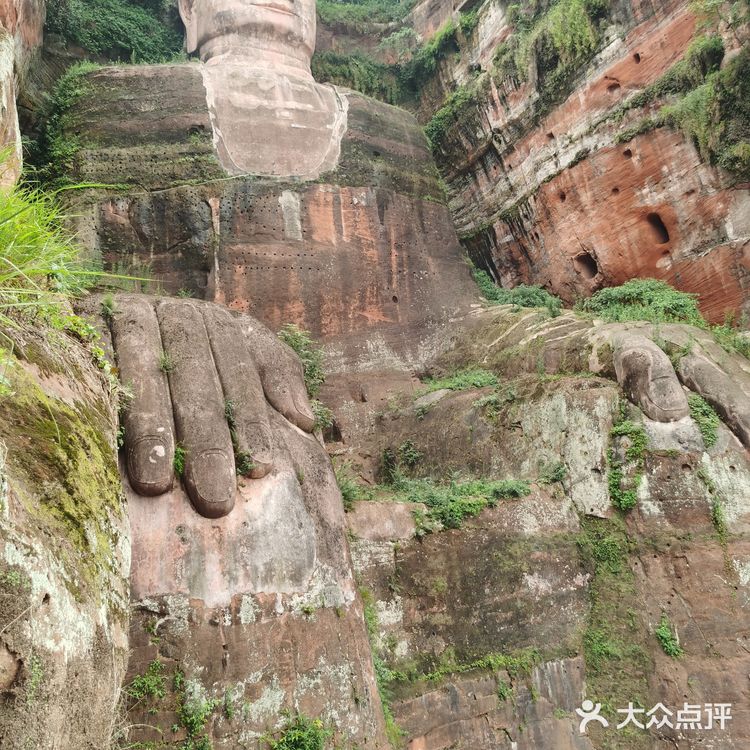 风景还是挺不错的，里面主要就是爬阶梯，因为时间原因
