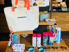 零售区-星巴克(红房子店)