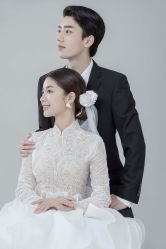 点击看大图 -挪娅婚纱摄影皇家会所
