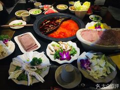 -舒家大院老火锅(台江路店)