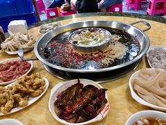 现划鳝鱼-储奇门鳝鱼火锅(总店)