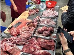 -标记美食新鲜猪杂(兴南大道店)