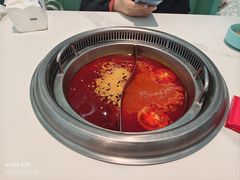 -季季红火锅(柳州城中万达二店)