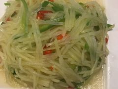 酸辣土豆丝-朋友圈概念餐厅(象山万达广场店)