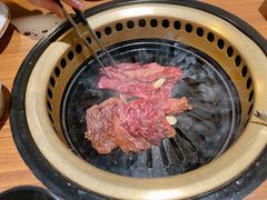 -炼火烤肉店
