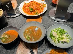 -七甲山烤肉(长白山奇石山珍根艺一条街店)