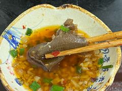 -石灰市毛记烧鸡公(解放碑店)