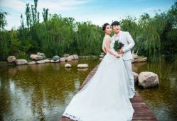 点击看大图 -苏菲亚婚纱影楼尊爵店(昆区店)