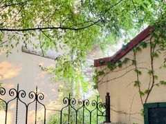 -荒岛书店(黄县路店)