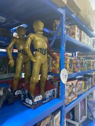 -逝水玩具折扣店