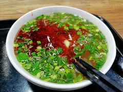 -陇上全荟兰州传统牛肉面(延吉路店)