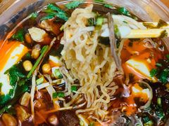 -老五鸡丝豆花面粉(瑞金北路68号院店)