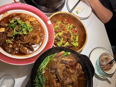 牛腩烧牛腩-老火大骨头汤馆