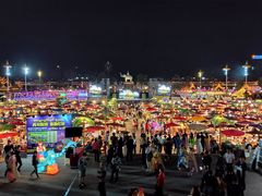 -东南亚风情赶摆街夜市
