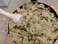 -侬佳蒸菜馆(听潮店)