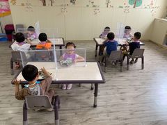 -凡育国际托育早教(大宁校区)