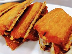 干煎带鱼-沪依小酒馆心意菜