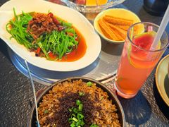-菌自由丨野生菌火锅特色庭院餐厅(丽江古城店)