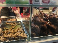 -王浩儿纪六孃甜皮鸭(乐山总店)