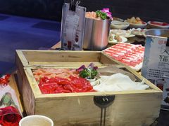 -潘小辣鲜肉老火锅