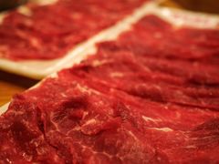 现切鲜嫩牛肉-为什么牛潮汕牛肉火锅(万胜广场店)