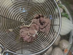 烫好的牛肉-牛肉彪·19年专注·潮汕牛肉火锅(祈福店)