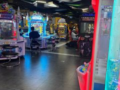 -星际传奇·蹦床海绵池·儿童乐园(大悦城店)