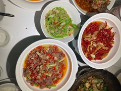 -费大厨辣椒炒肉(高铁吾悦广场店)