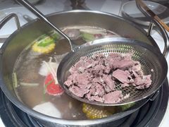 -犇鼎牛潮汕牛肉火锅(新辰里学清路店)
