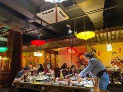 大堂-矮板凳老火锅(宽窄巷子店)