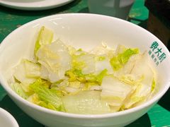 小炒嫩白菜-费大厨辣椒炒肉(太平老街店)
