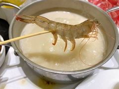 -红鼎豆捞·非遗鲍皇汤火锅(宝丰路店)