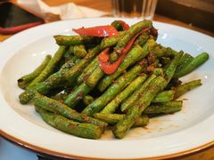 -默加东南亚美食(大宁音乐广场店)