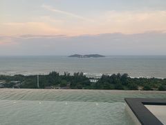 -瑰丽酒店·海吧·天际下午茶·现场DJ·天台酒吧