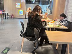 -麦当劳(燕顺路店)