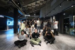 点击看大图 -CASTER跳舞俱乐部