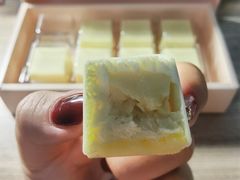 -好利来(飞跃路店)