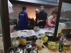 -武氏皖北网红三胖地锅鸡(桐城路店)