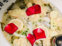 -江渔儿酸菜鱼(港湾1号店)